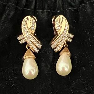 Vintage Dior Signed Rare Crystal and Pearl Drop Clip On Earrings